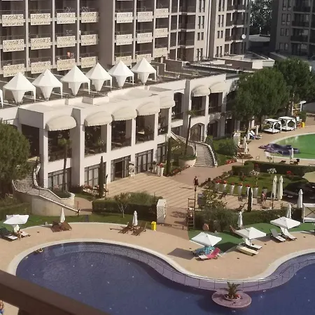 Апартамент Pool & Sea В 5-Звезден Комплекс, Слънчев Бряг Apartament Słoneczny Brzeg
